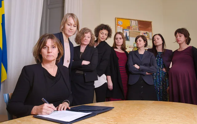 The referral of the Swedish climate law is signed by Deputy Prime Minister and Minister for International Development Cooperation and Climate Isabella Lövin . All future governments will be obliged to reduce greenhouse gas emissions. For a better planet and a better future. From left to right: Isabe. Business licences disclosure policy for articles